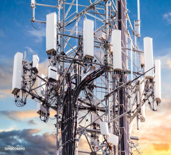 Daños por Radiaciones No Ionizantes – Análisis de antenas 5G – Red intracorporal en inoculados.