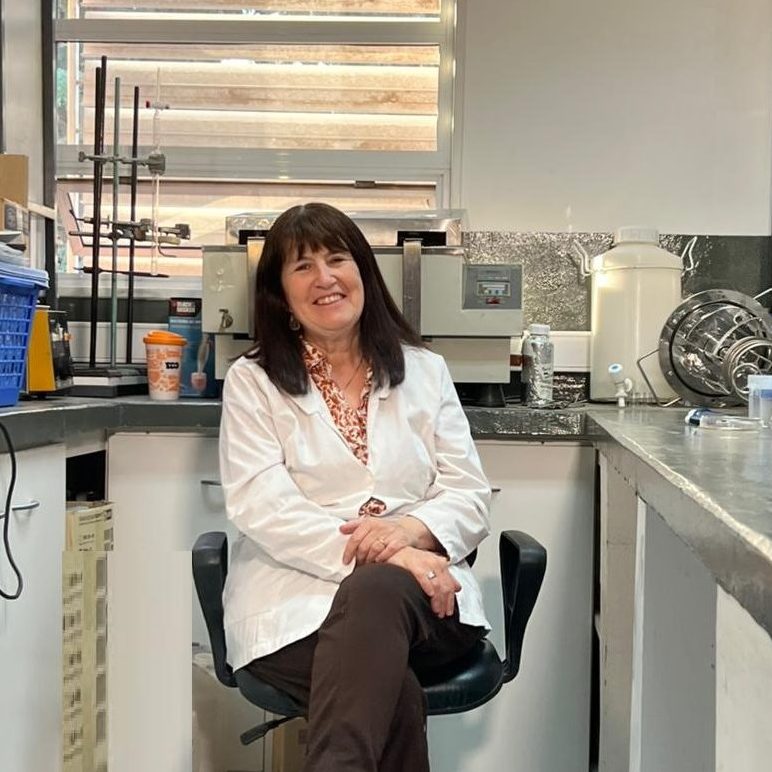 Informe del análisis por microscopía electrónica (SEM-EDX) de “vacunas COVID-19” de las marcas PFIZER, CANSINO, ASTRAZENECA y COVILO.